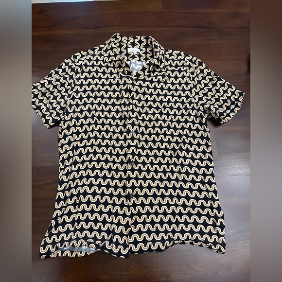 Black and Cream Patterned Men's Shirt - Picture 4 of 7